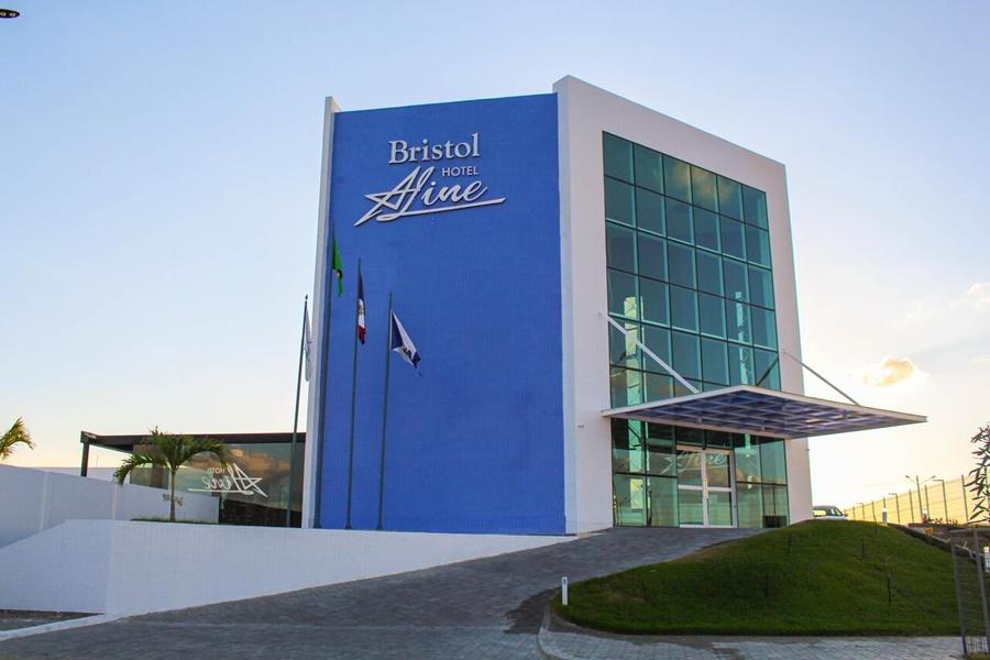 Bristol Aline Otel Delmiro Gouveia Dış mekan fotoğraf